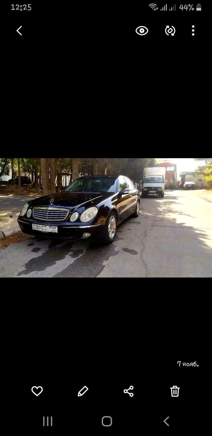 Mercedes E 220, 2004 il, 2.2 L, 206 390 km