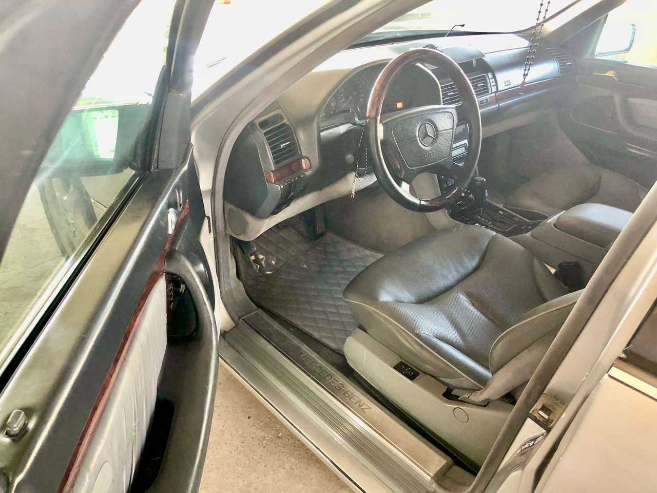 Mercedes S 600, 1997 il, 3.0 L, 200 000 km