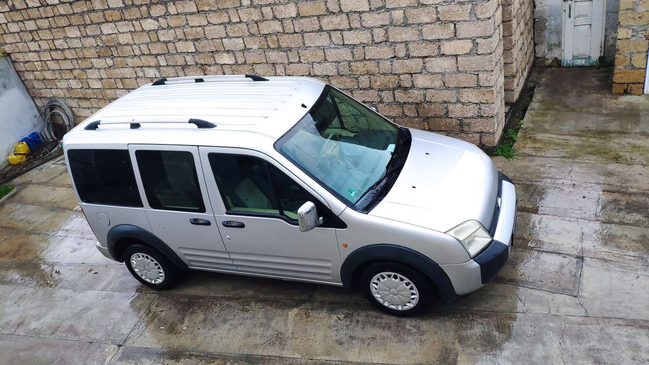 Ford Tourneo Connect, 2007 il, 1.8 L, 443 000 km