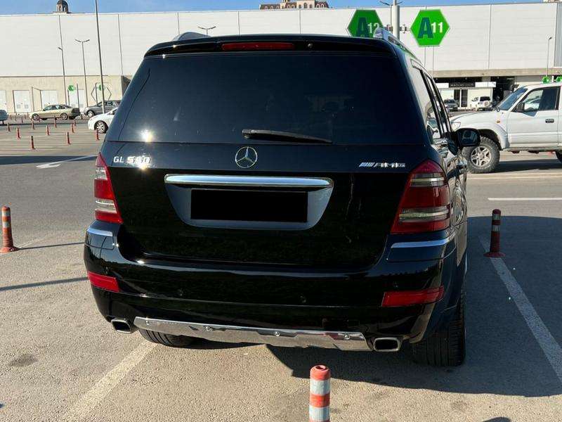 Mercedes GL 450, 2007 il, 4.7 L, 191 000 km