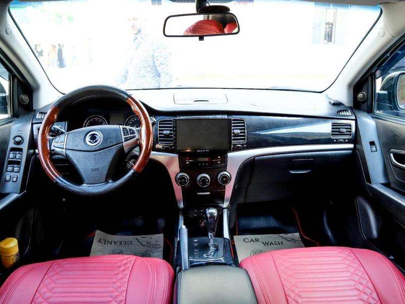 Ssang Yong Korando, 2013 il, 2.0 L, 176 000 km