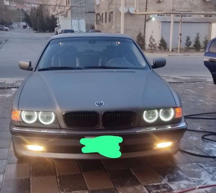 BMW 735, 1999 il, 0.35 L, 150 000 km