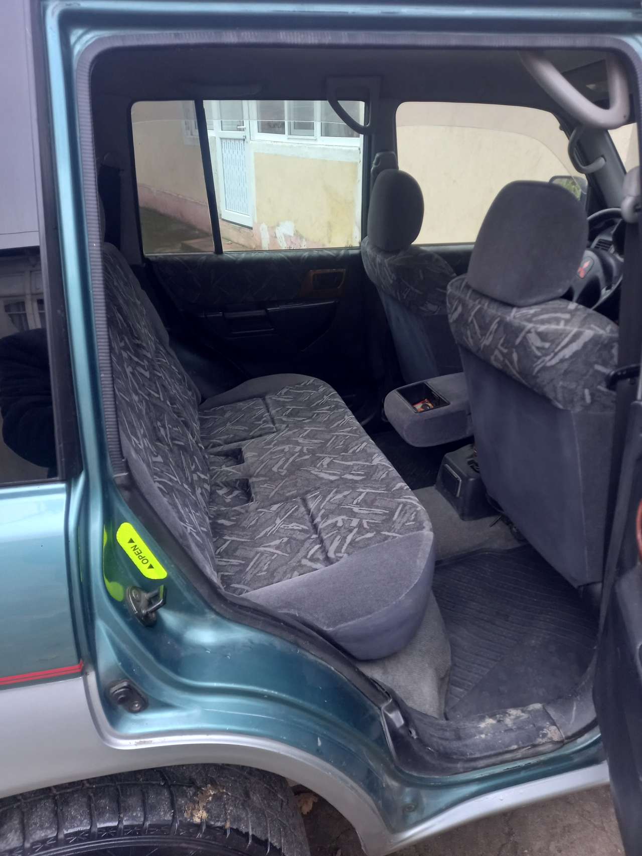 Mitsubishi Pajero iO, 1998 il, 1.8 L, 300 000 km