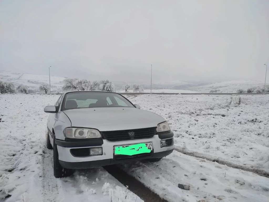 Opel Omega, 1998 il, 0.2 L, 235 741 km