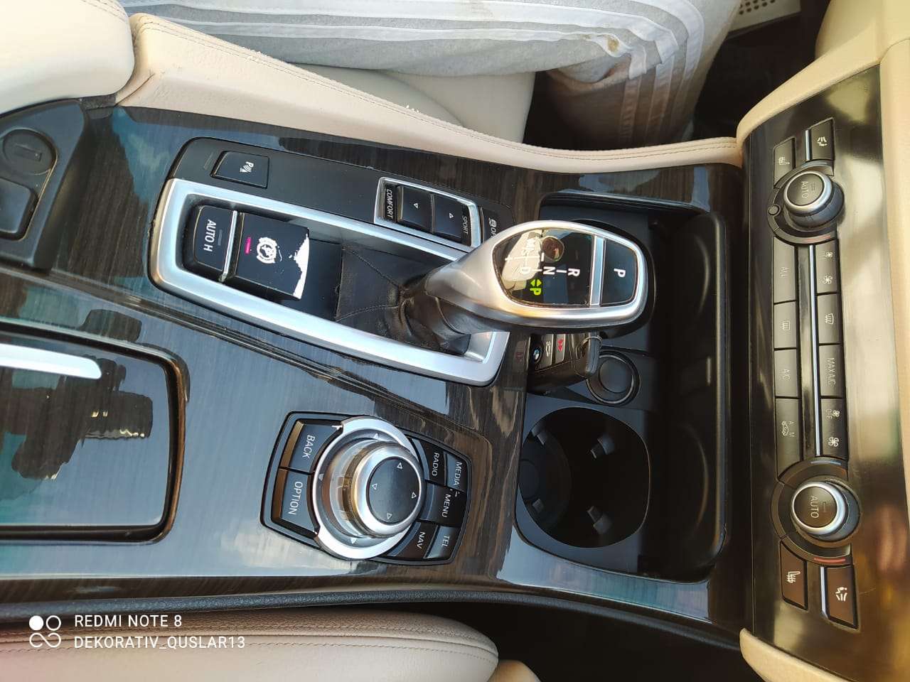 BMW 528, 2013 il, 2.0 L, 22 800 km