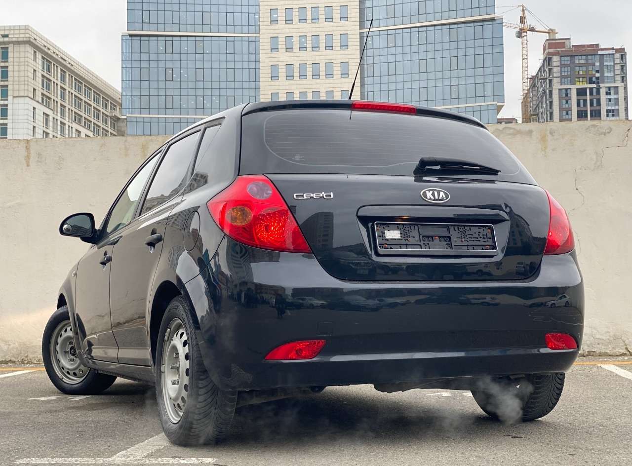 Kia Cee d, 2007 il, 1.5 L, 191 km