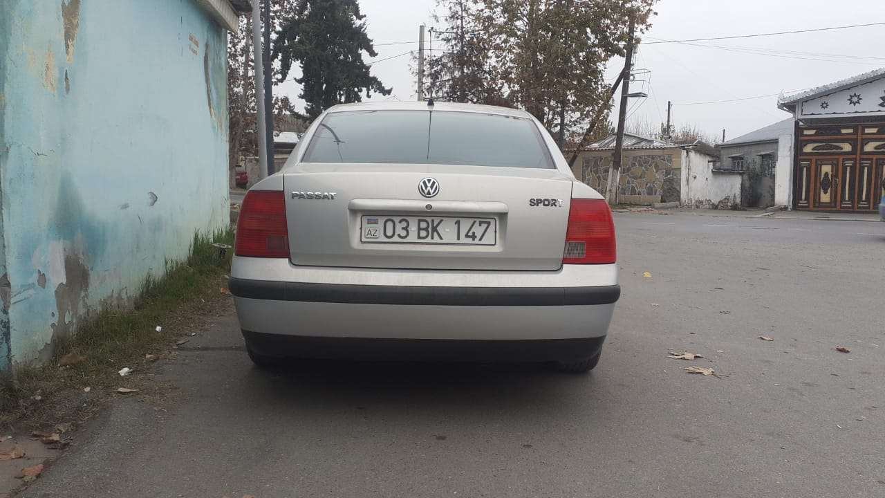 Volkswagen Passat, 1999 il, 1.8 L, 265 291 km