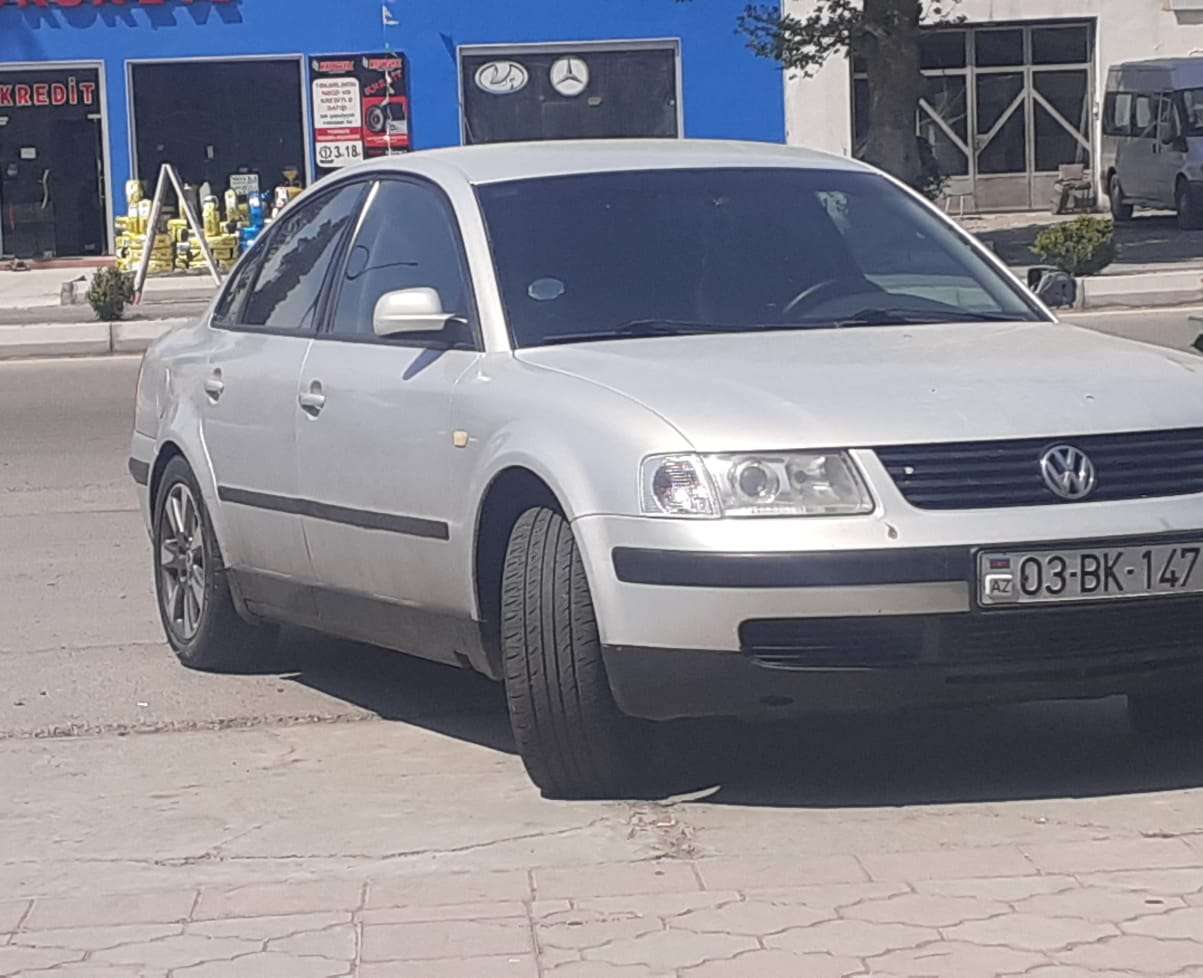 Volkswagen Passat, 1999 il, 1.8 L, 265 291 km