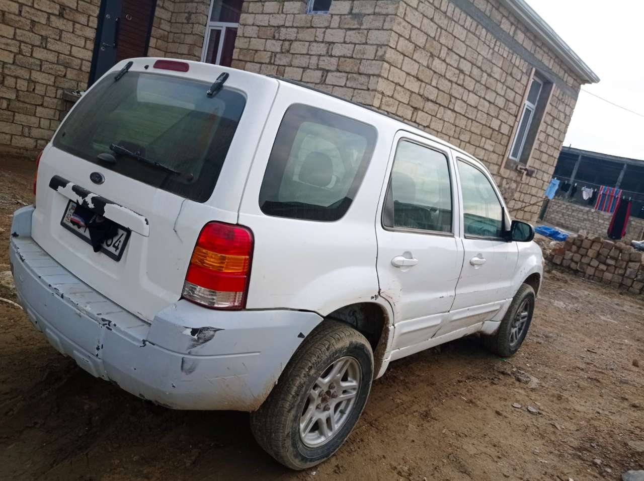 Ford Escape, 2004 il, 0.35 L, 23 000 km