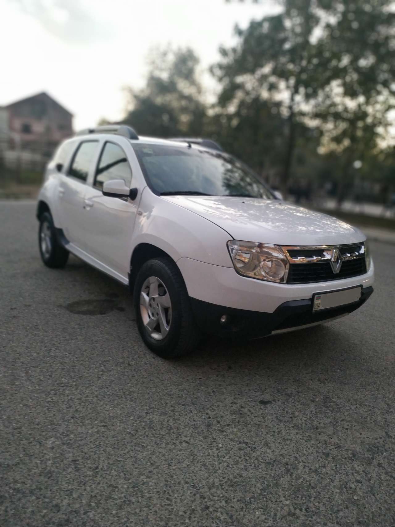 Renault Duster, 2012 il, 2.0 L, 200 000 km