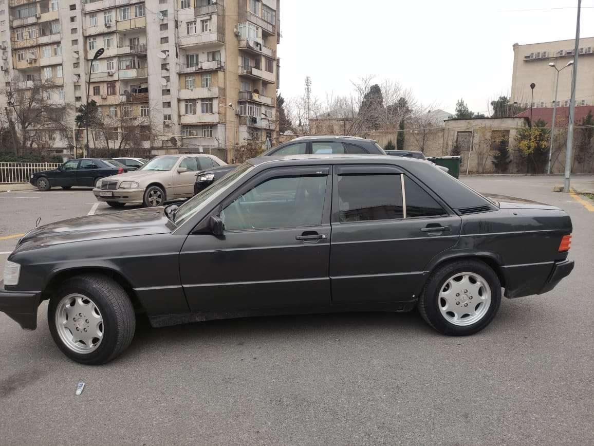 Mercedes 190, 1991 il, 2.0 L, 134 635 km
