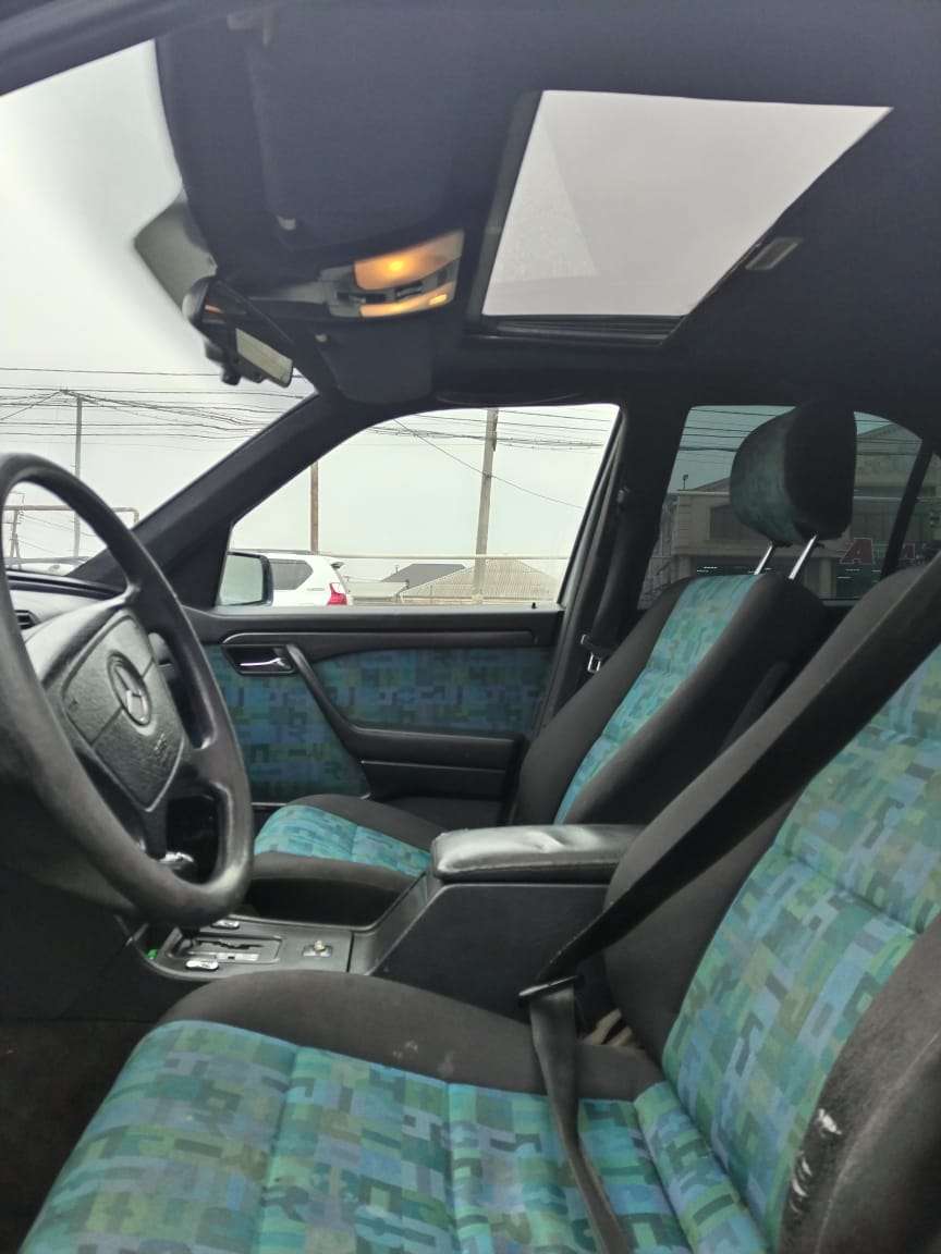 Mercedes C 180, 1995 il, 1.8 L, 430 000 km