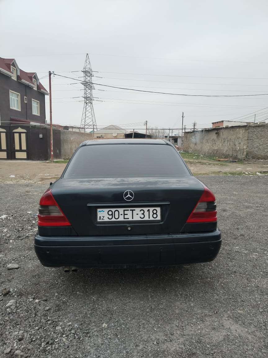 Mercedes C 180, 1995 il, 1.8 L, 430 000 km