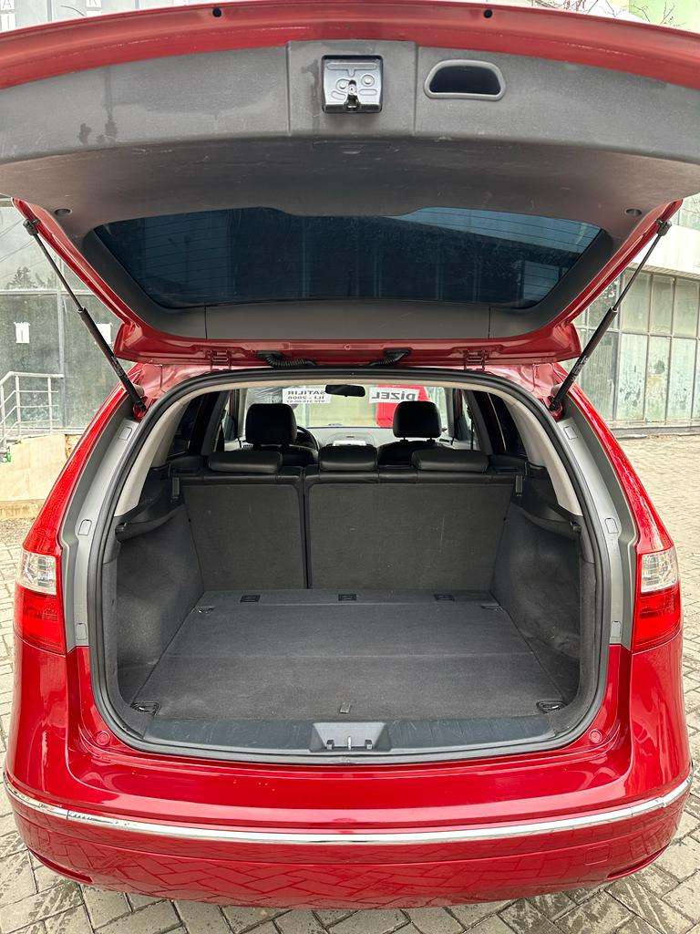Hyundai i30, 2008 il, 1.6 L, 184 000 km
