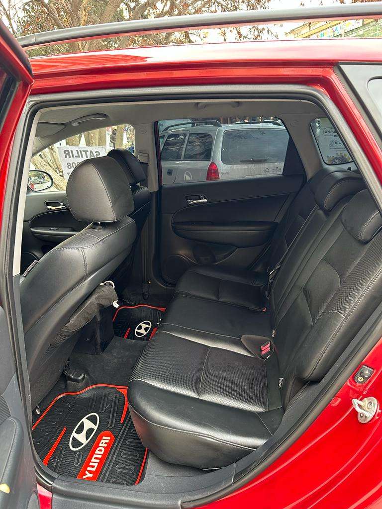 Hyundai i30, 2008 il, 1.6 L, 184 000 km