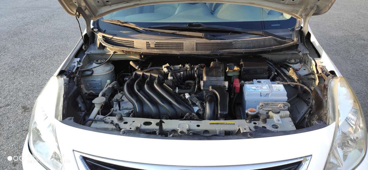 Nissan Sunny, 2014 il, 1.5 L, 125 000 km