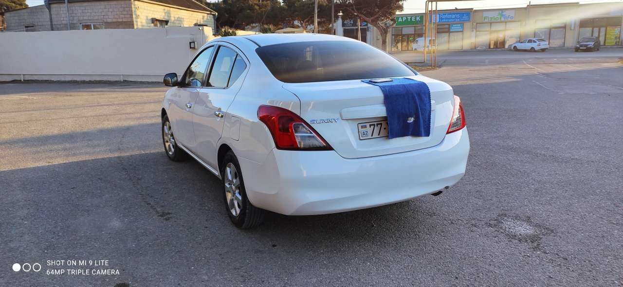Nissan Sunny, 2014 il, 1.5 L, 125 000 km