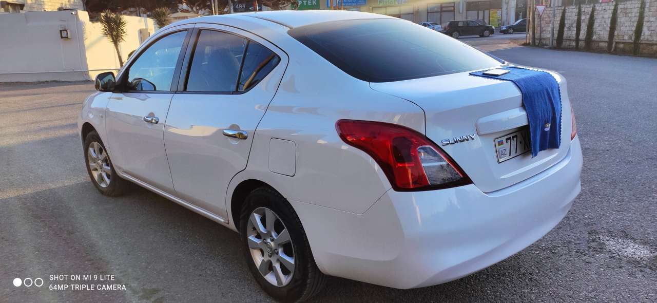 Nissan Sunny, 2014 il, 1.5 L, 125 000 km