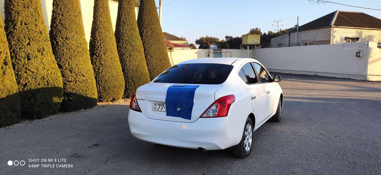 Nissan Sunny, 2014 il, 1.5 L, 125 000 km