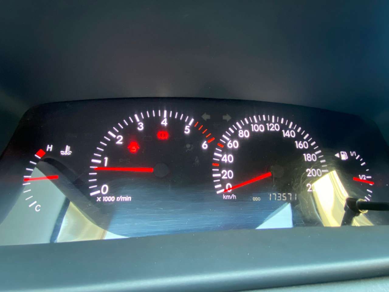 Toyota Corolla, 2005 il, 1.4 L, 186 000 km