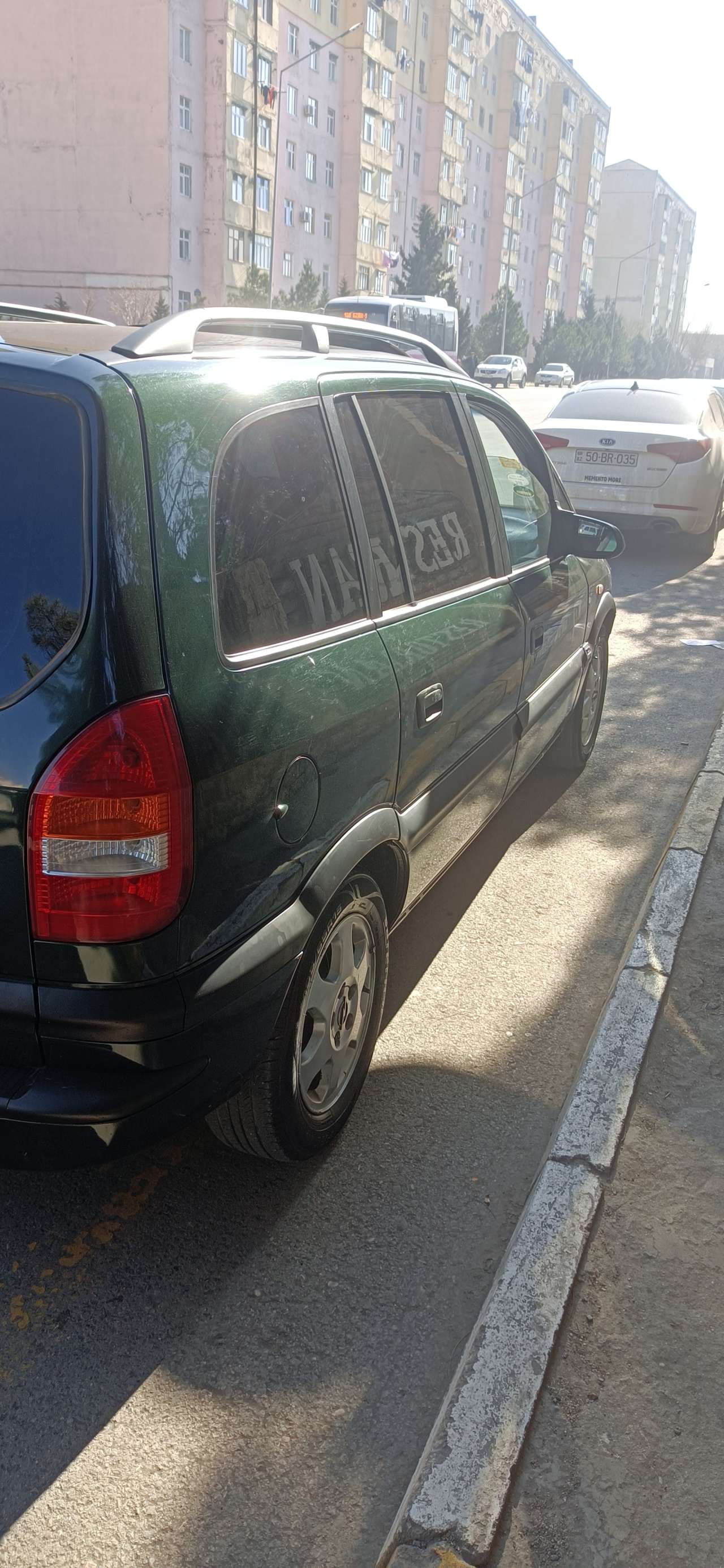 Opel Zafira, 2000 il, 1.8 L, 390 000 km