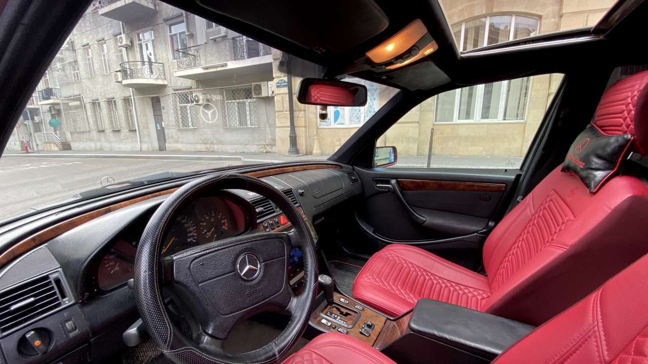 Mercedes C 240, 1999 il, 2.4 L, 406 000 km