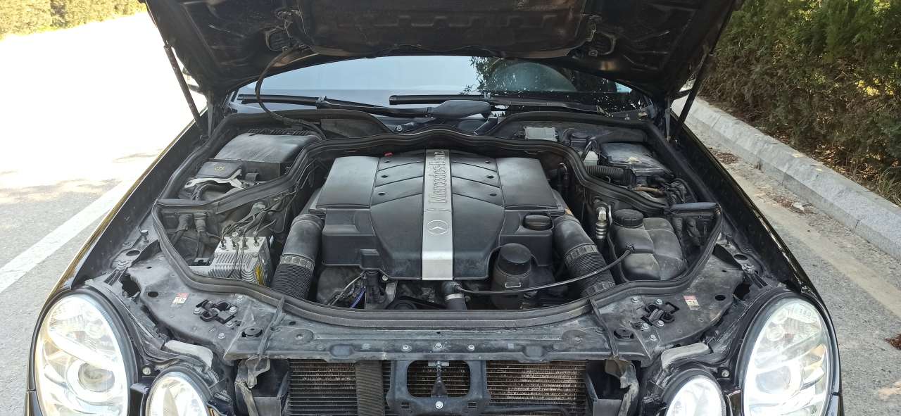 Mercedes E 320, 2004 il, 3.2 L, 251 283 km
