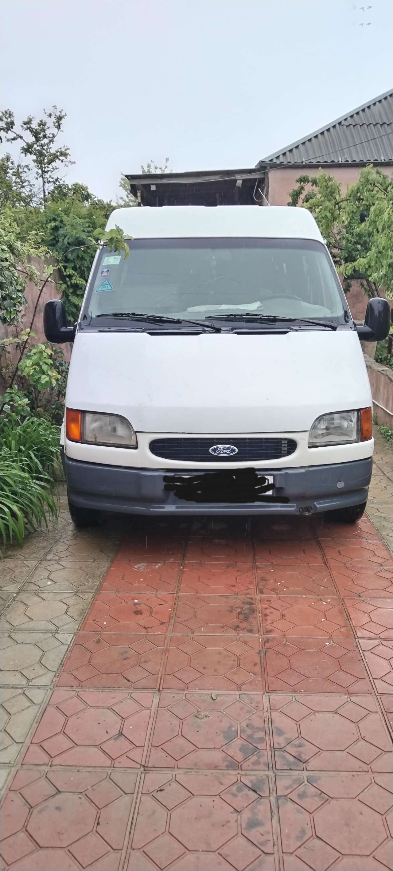 Ford Transit, 1998 il, 0.25 L, 784 664 km