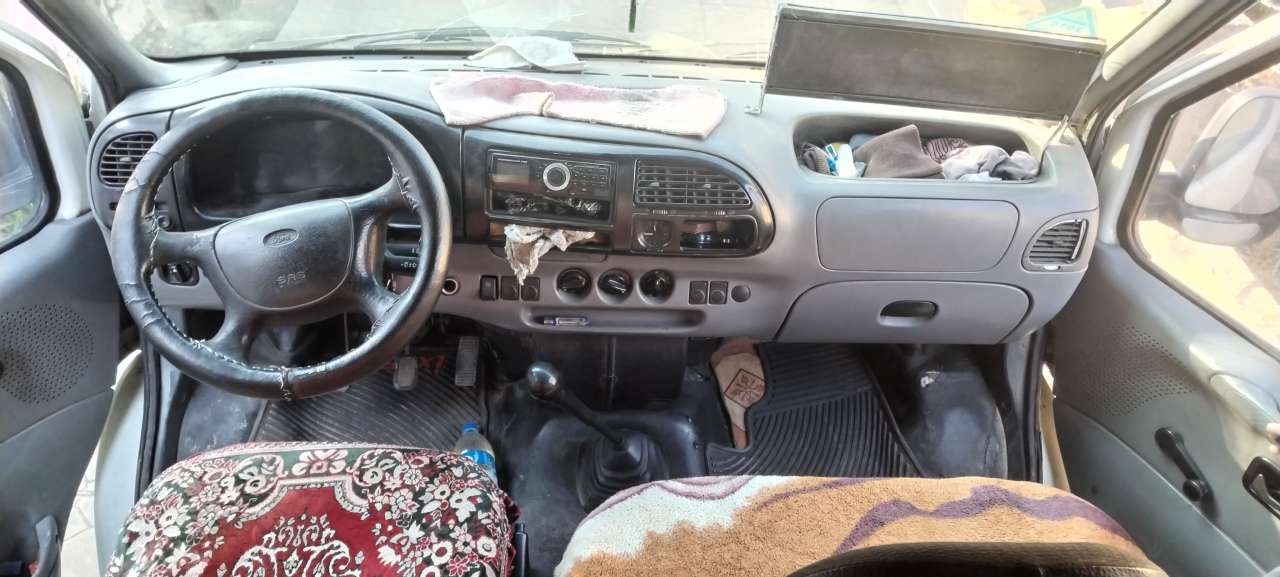 Ford Transit, 1998 il, 0.25 L, 784 664 km