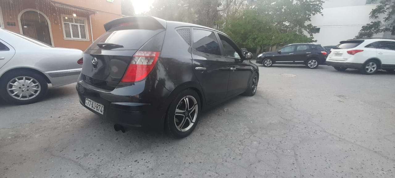 Hyundai i30, 2008 il, 1.6 L, 166 000 km