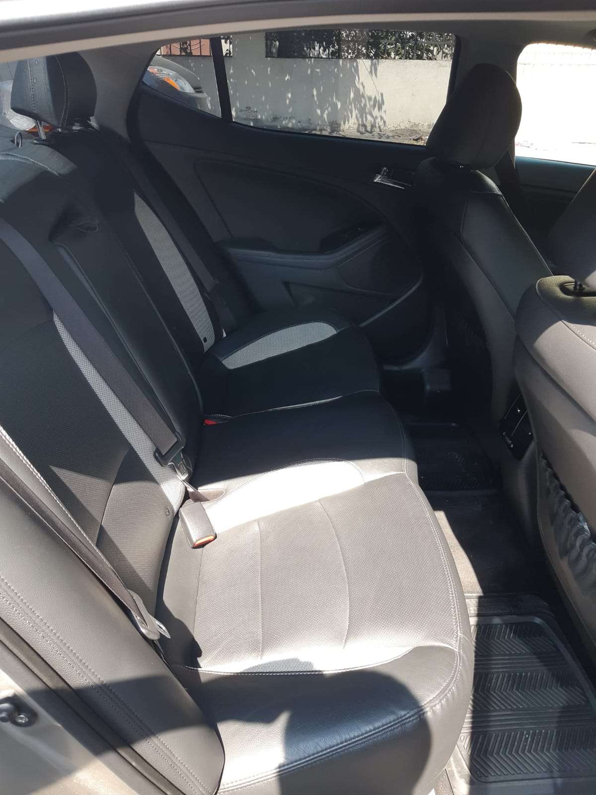Kia Optima, 2012 il, 2.0 L, 234 000 km