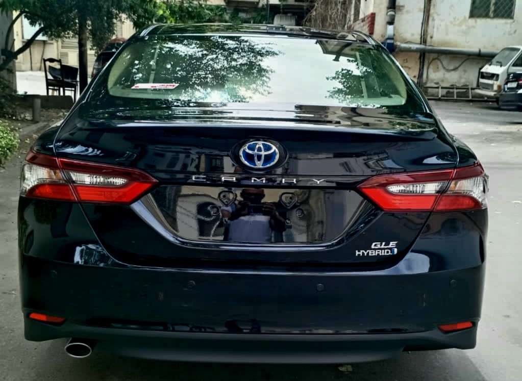 Toyota Camry, 2023 il, 0.25 L, 0 km