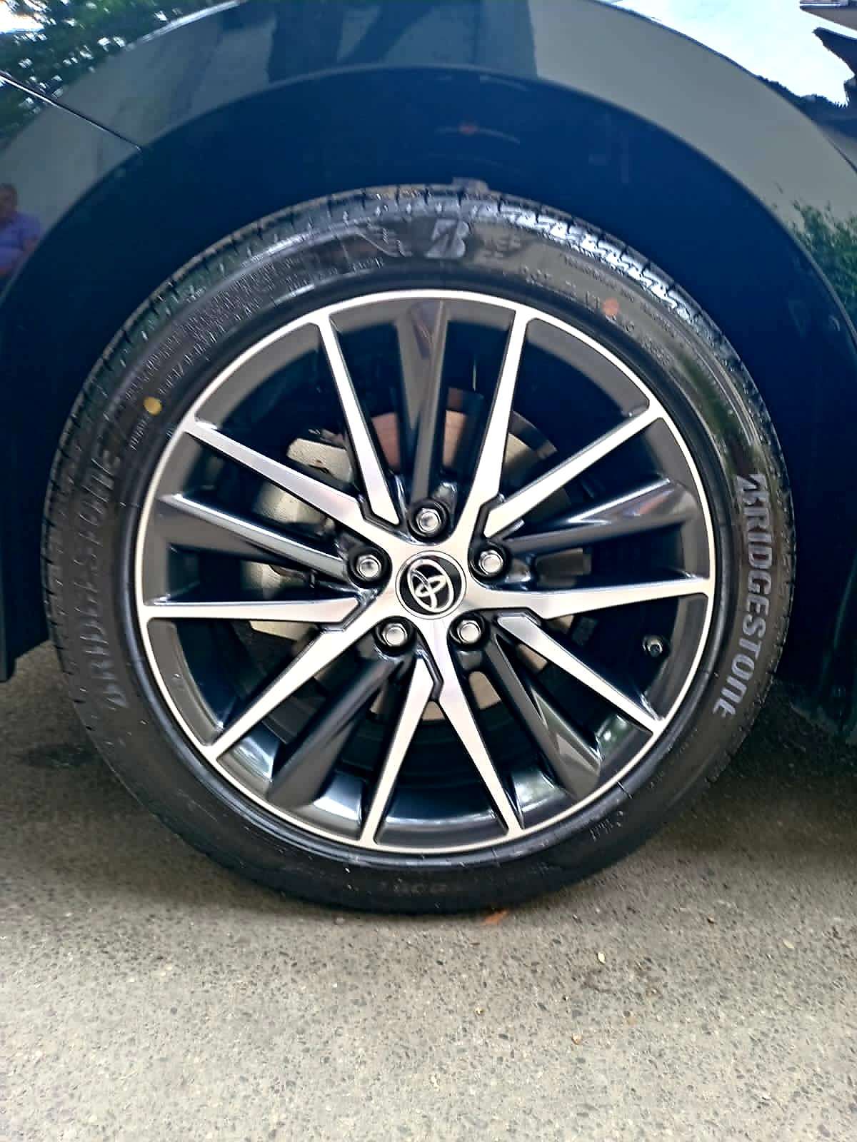 Toyota Camry, 2023 il, 0.25 L, 0 km