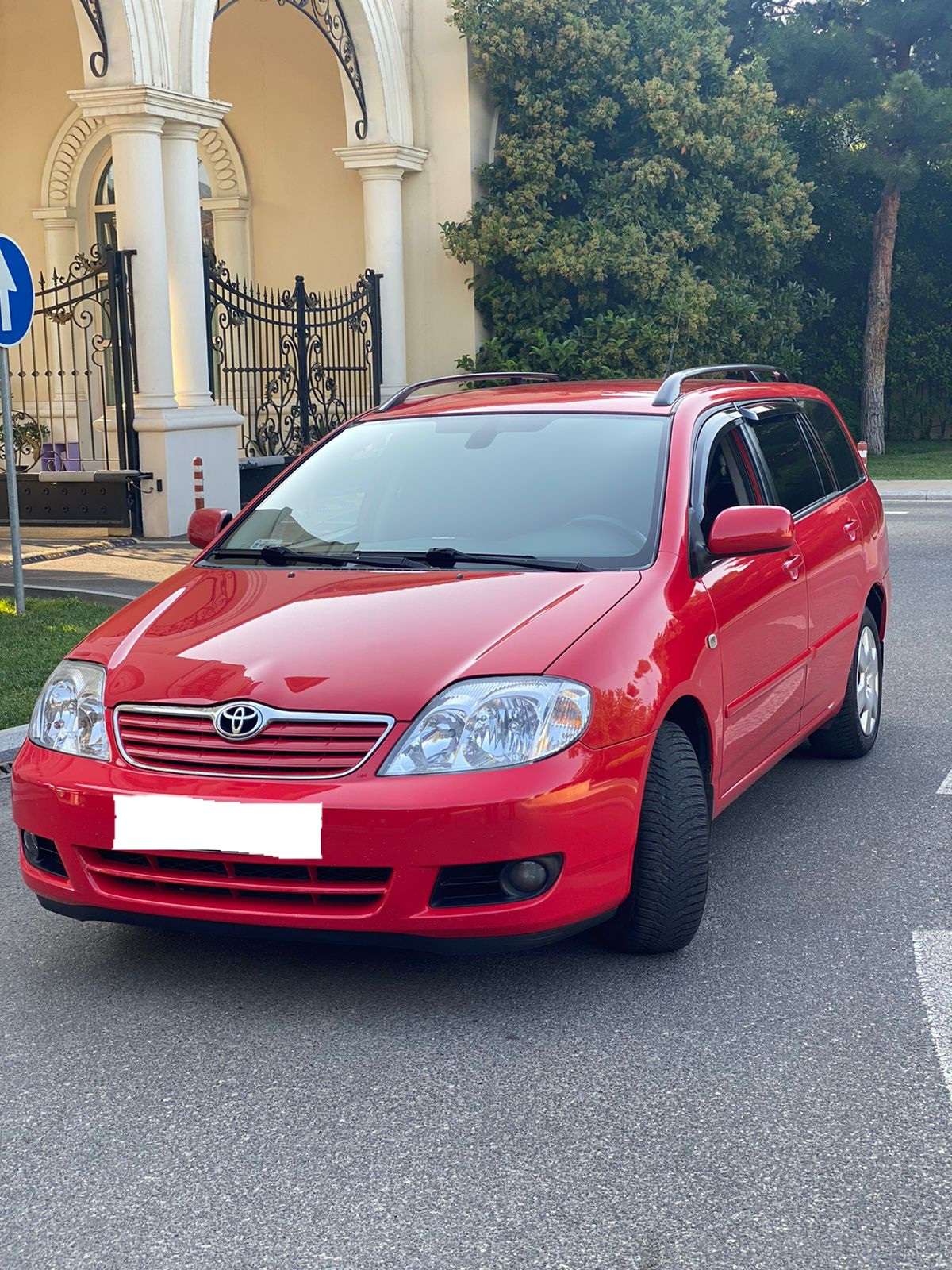Toyota Corolla, 2005 il, 1.4 L, 197 000 km