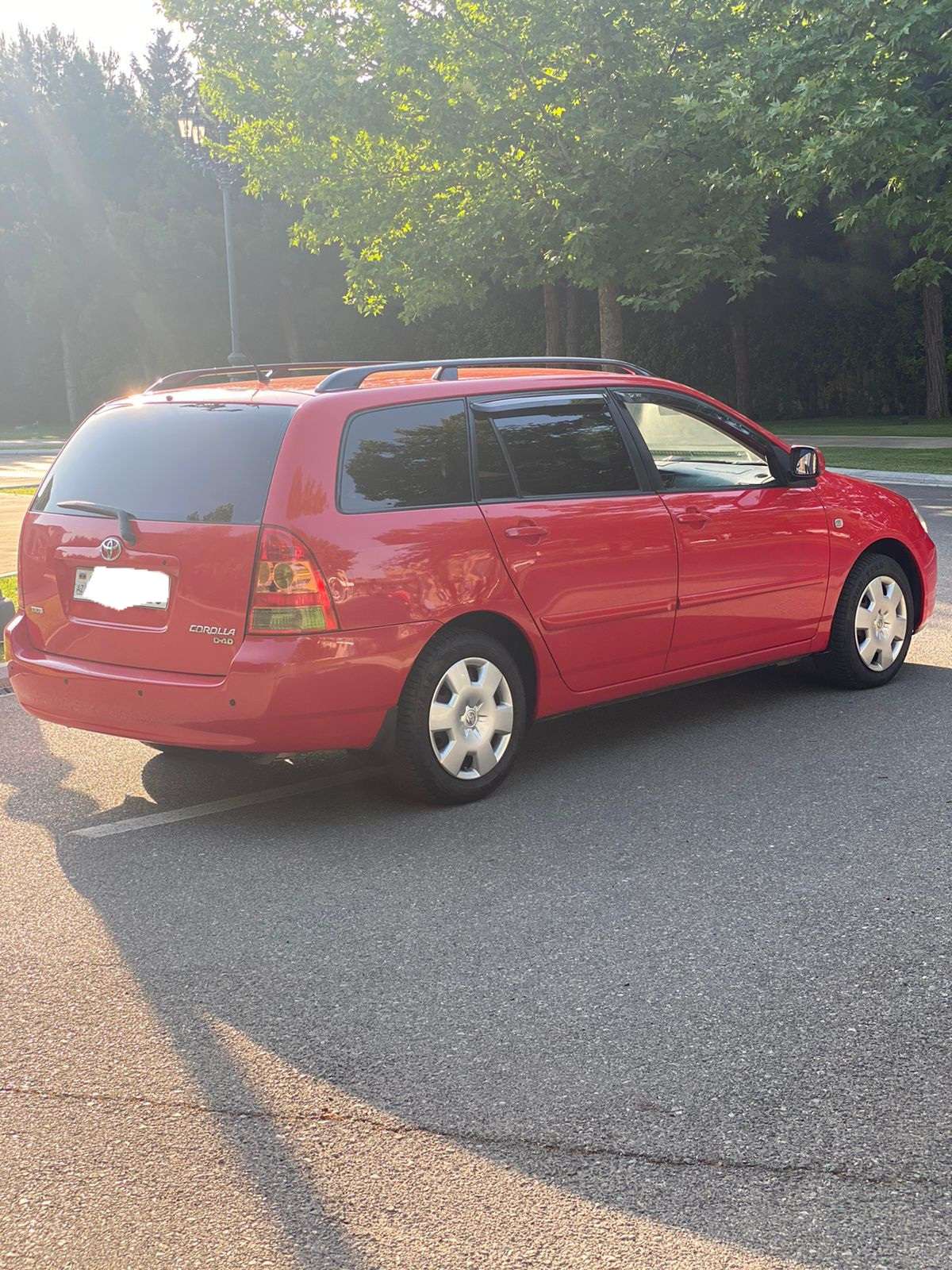 Toyota Corolla, 2005 il, 1.4 L, 197 000 km