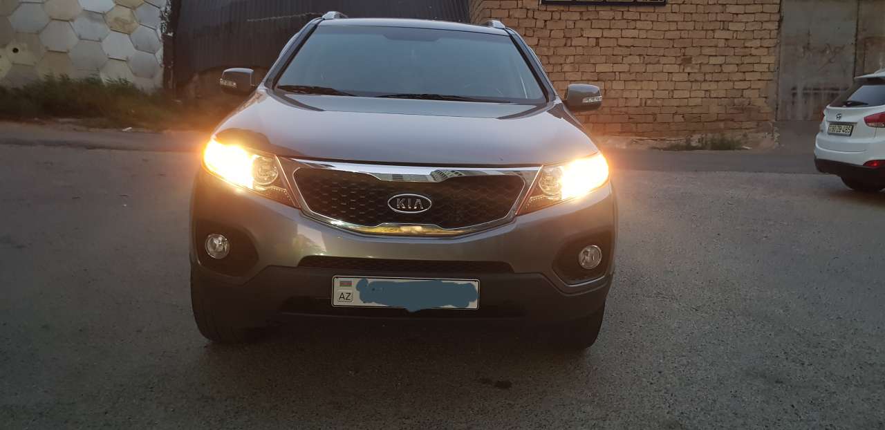 Kia Sorento, 2012 il, 2.0 L, 203 000 km