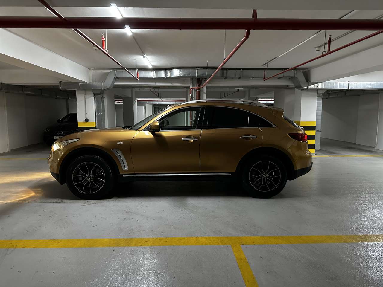 Infiniti FX35, 2009 il, 3.5 L, 82 500 km