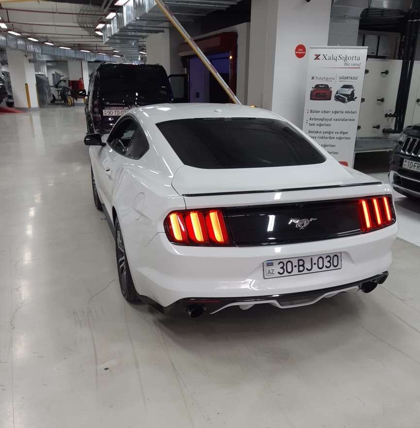 Ford Mustang, 2015 il, 2.3 L, 177 777 km