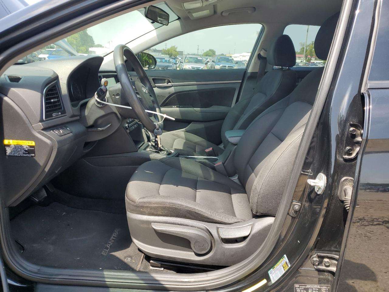 Hyundai Elantra, 2017 il, 2.0 L, 102 160 km