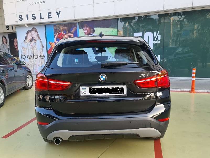 BMW X1, 2016 il, 1.5 L, 105 000 km