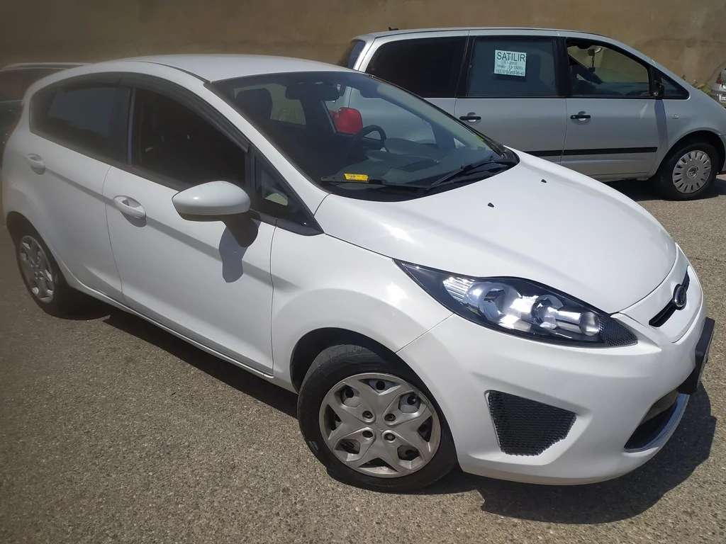 Ford Fiesta, 2012 il, 0.15 L, 207 000 km