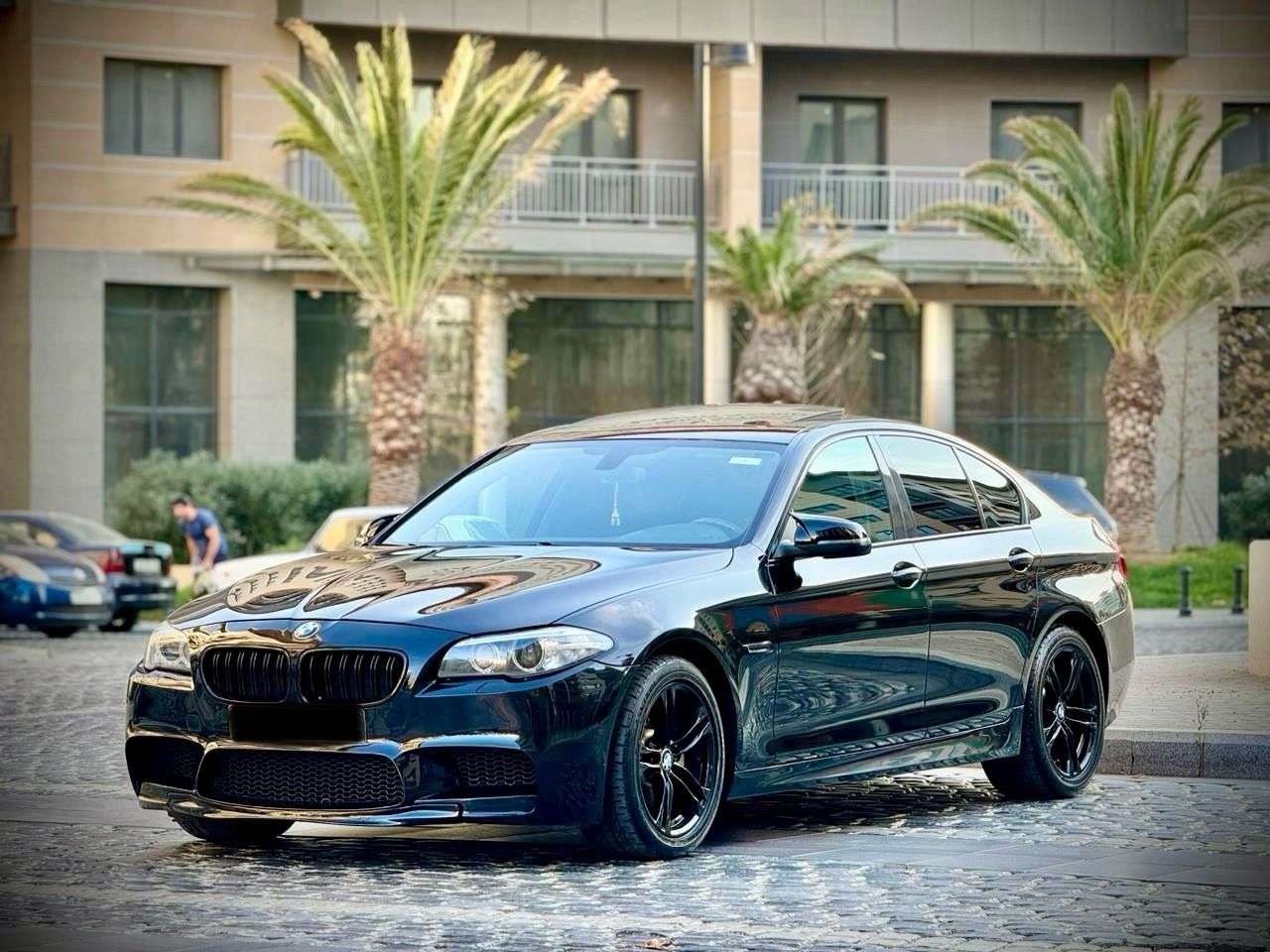 BMW 528, 2015 il, 2.0 L, 172 000 km