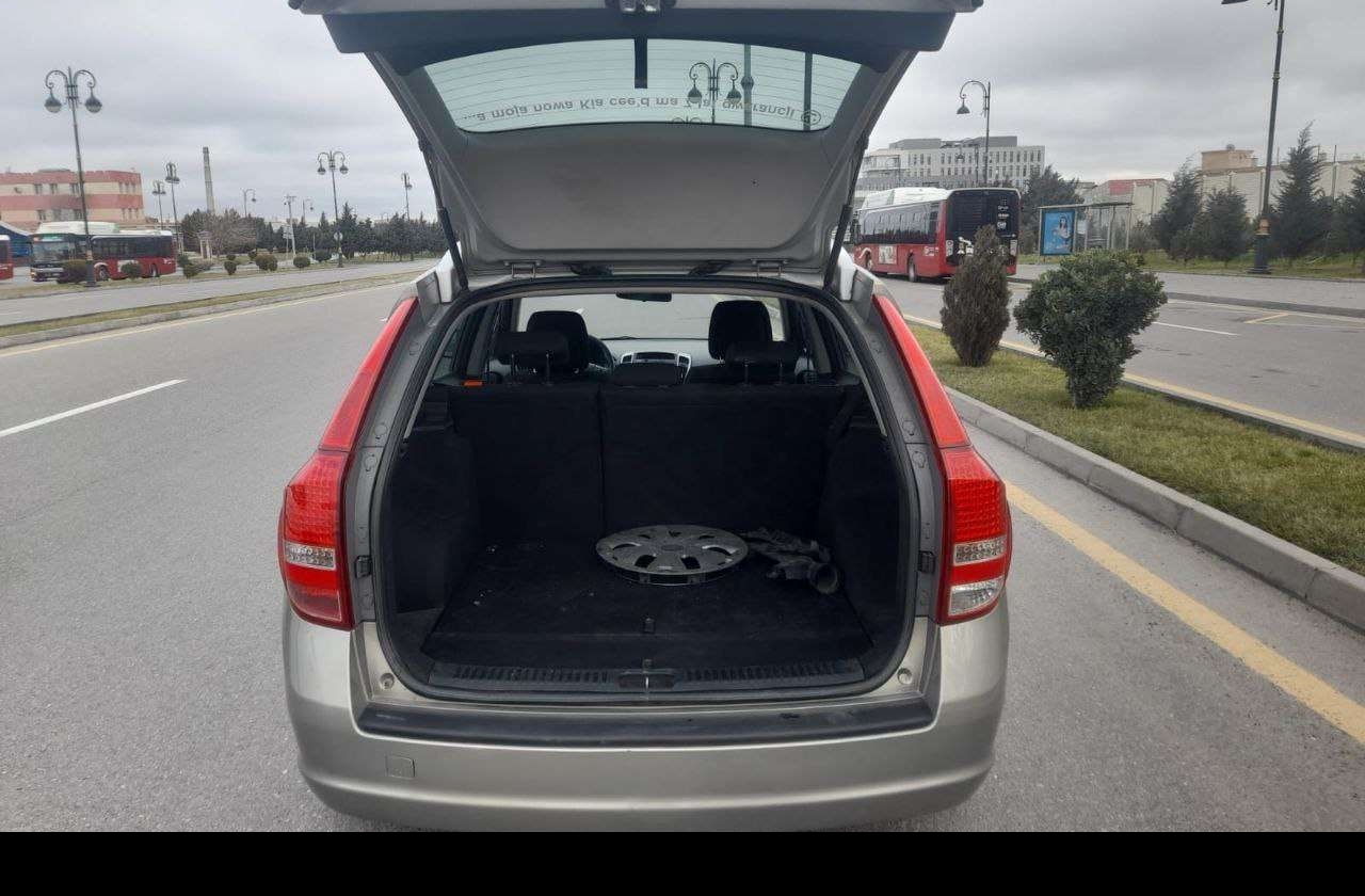 Kia Cee d, 2010 il, 1.6 L, 253 000 km