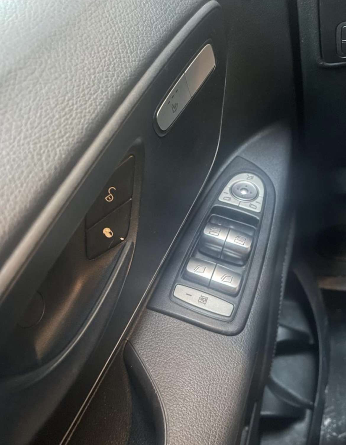 Mercedes Vito, 2016 il, 2.2 L, 269 000 km