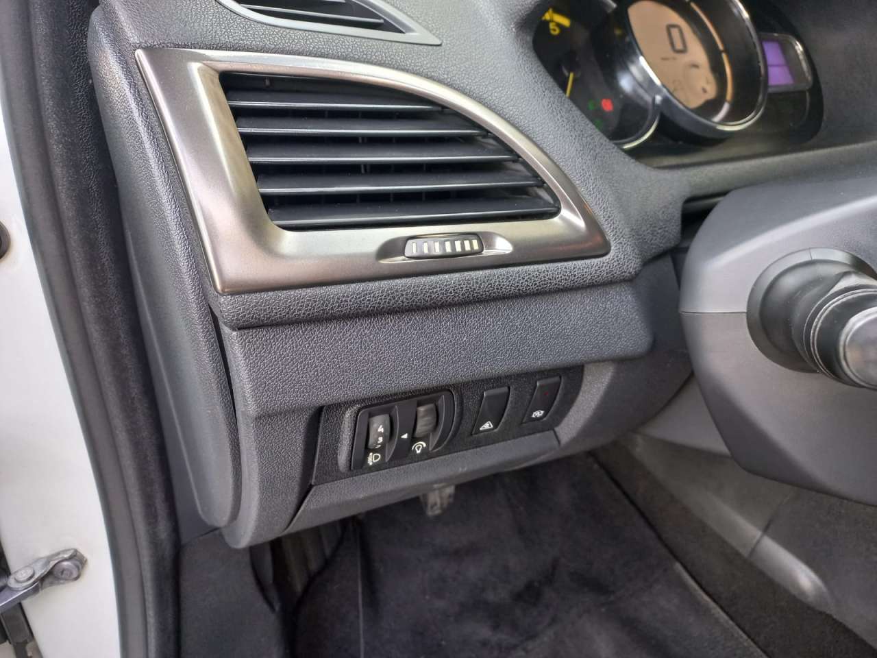 Renault Megane, 2013 il, 1.5 L, 280 000 km