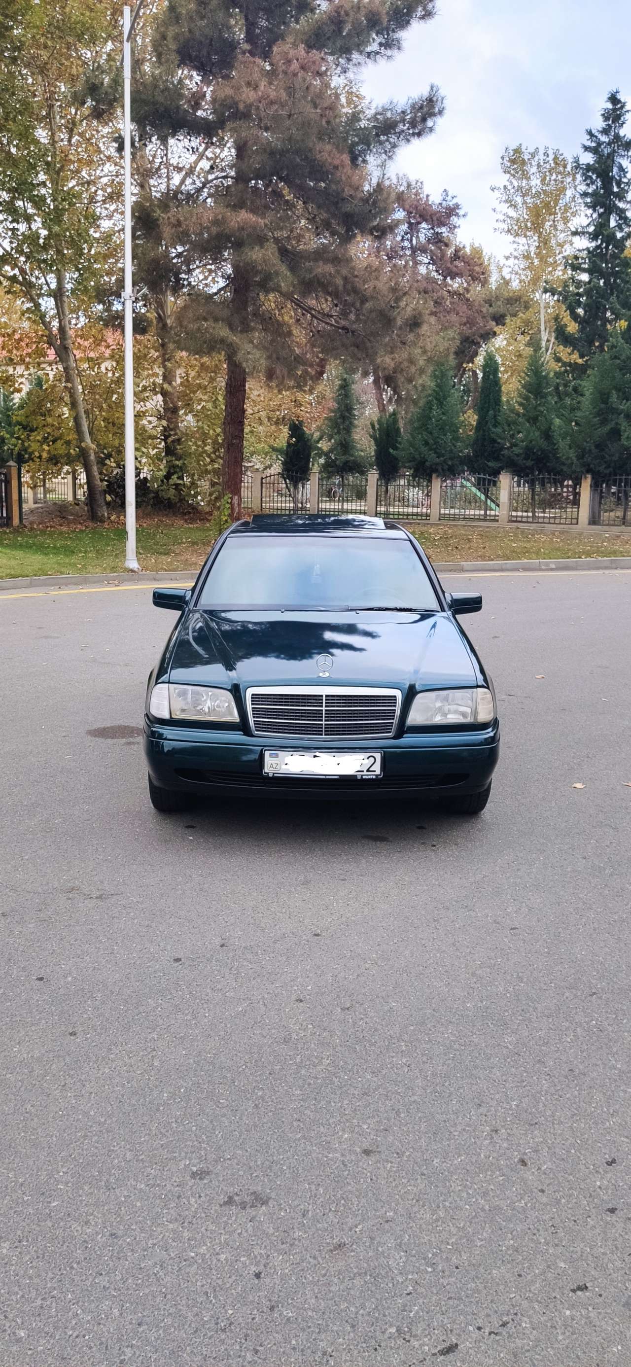 Mercedes C 180, 1996 il, 1.8 L, 266 824 km