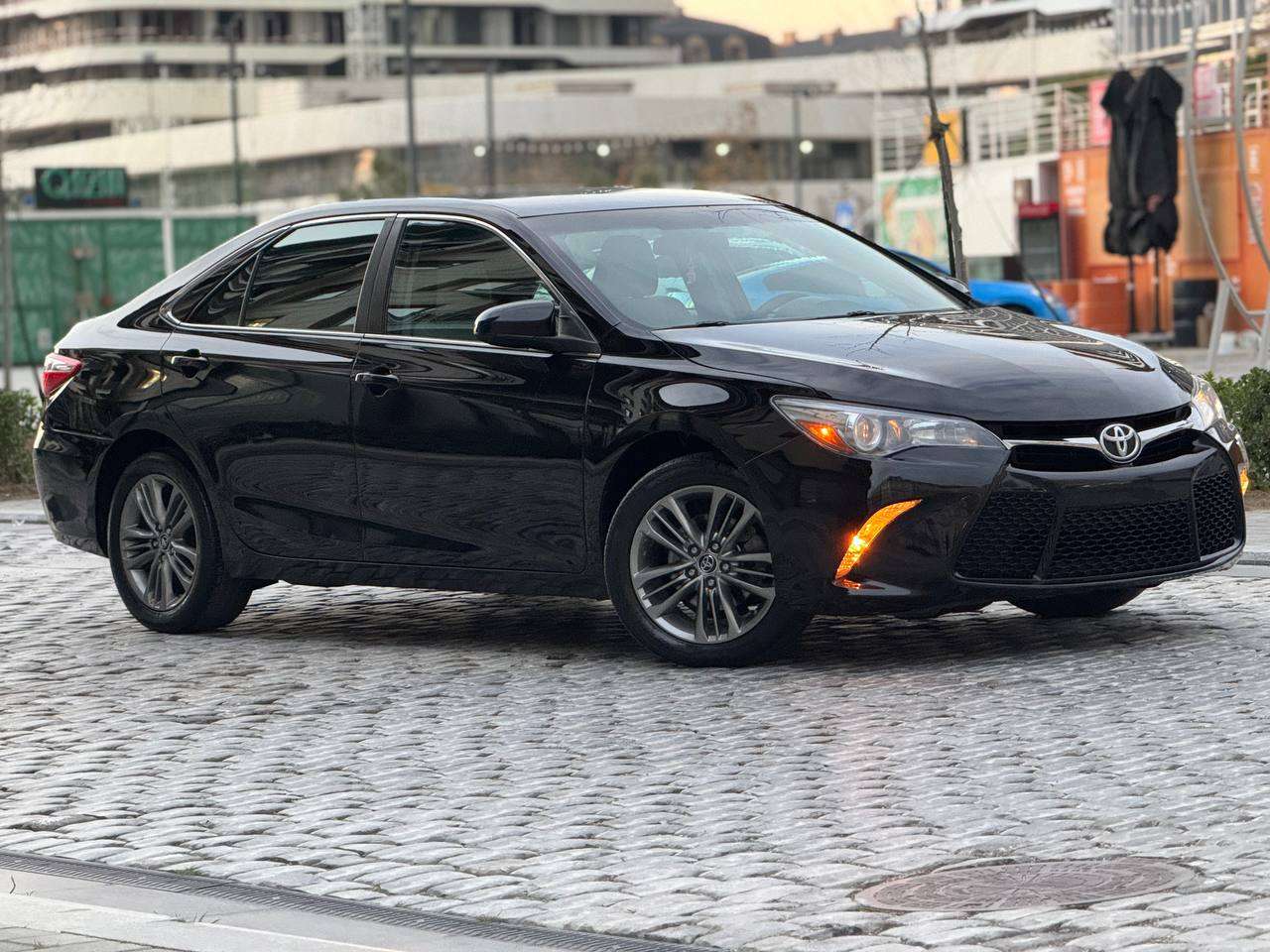 Toyota Camry, 2016 il, 2.5 L, 190 000 km