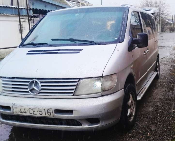 Mercedes Vito, 2003 il, 2.2 L, 300 km