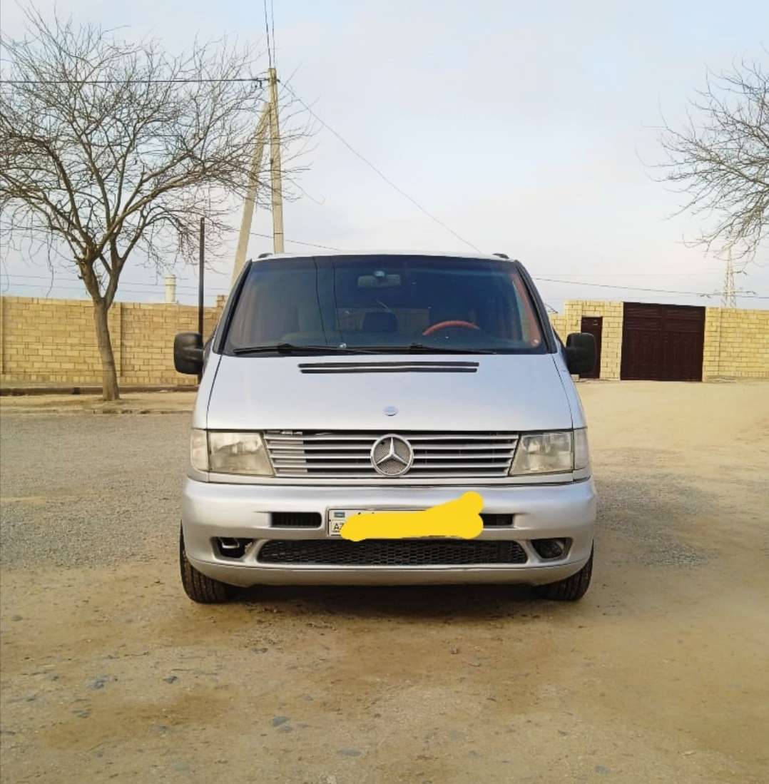 Mercedes Vito, 2003 il, 2.2 L, 300 km