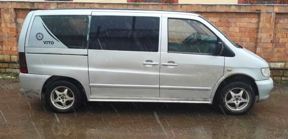 Mercedes Vito, 2003 il, 2.2 L, 300 km
